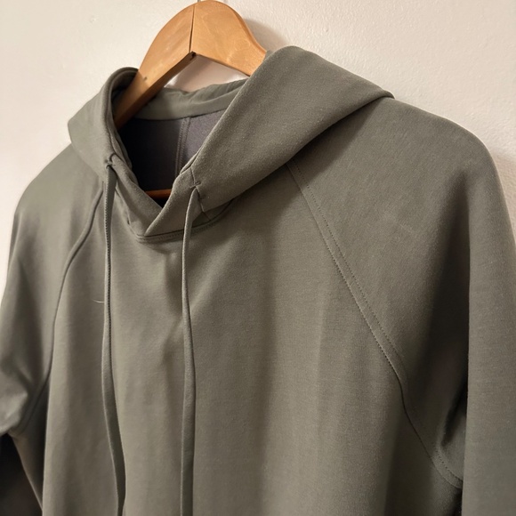 Lululemon Scuba Pullover Hoodie Sweatshirt in Rosemary Green | Size Small - Picture 7 of 11
